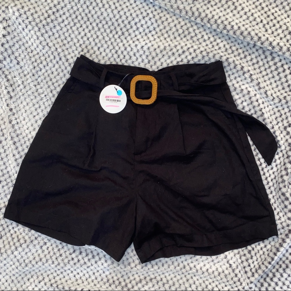NWT Super high waisted black linen shorts